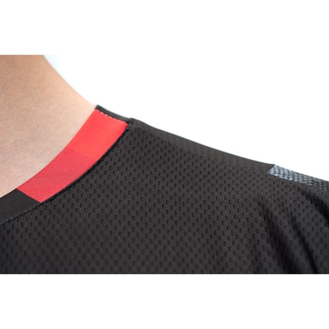 CUBE EDGE Round Neck pitkähihainen ajopaita CUBE EDGE Round Neck pitkähihainen ajopaita